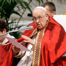 Pope Francis on Pentecost: Synod is journey in the Spirit, not ‘a parliament’