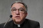 Basilian Father Thomas Rosica speaks at a Vatican press briefing in 2015. (CNS/Paul Haring)