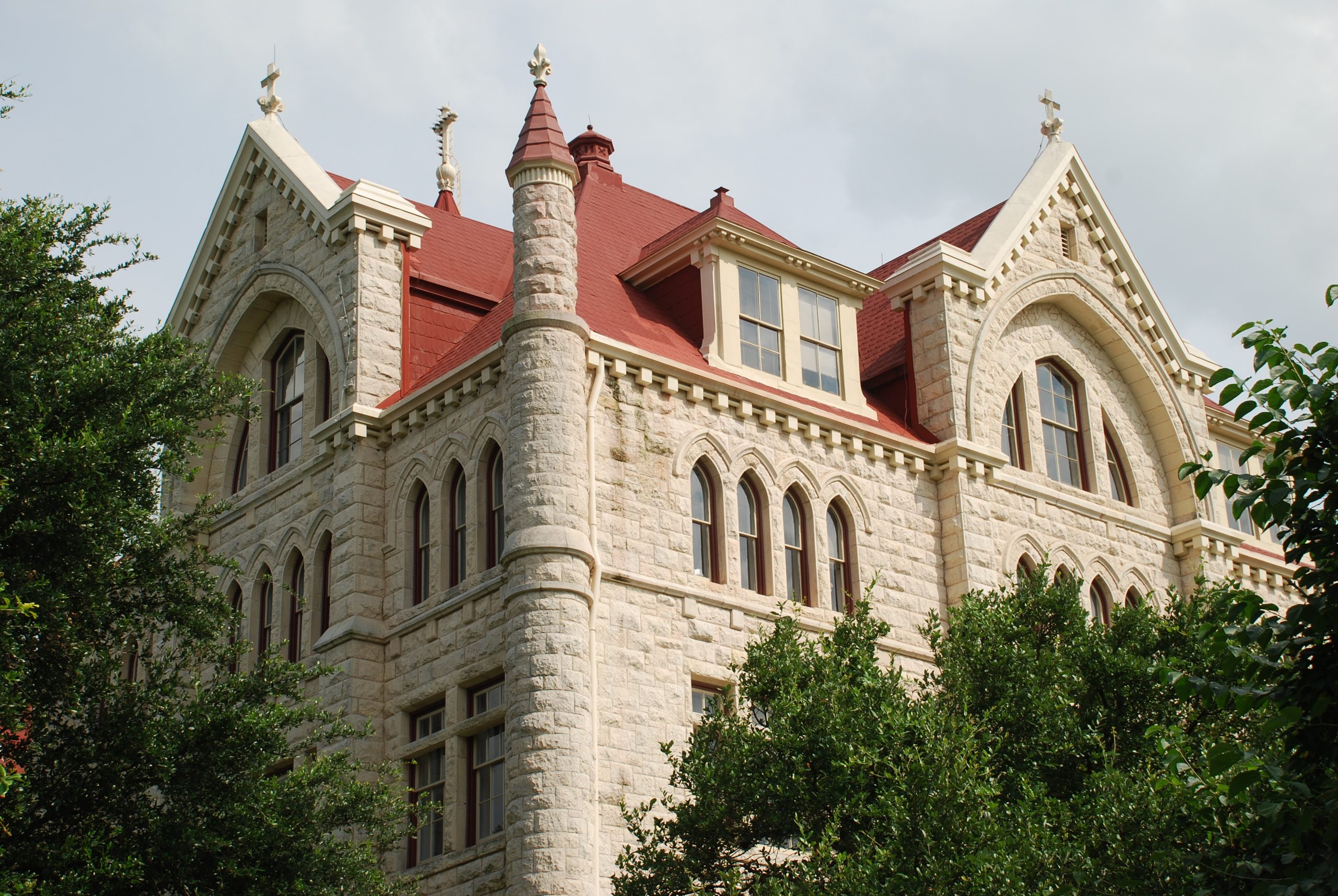 The Survival of Catholic Higher Education - America Magazine