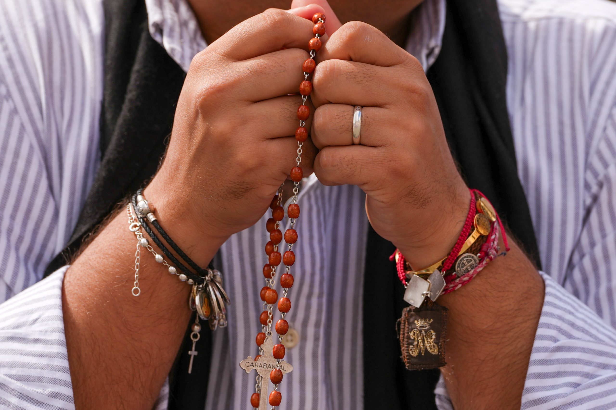 Pope Leo asks Catholics to pray the rosary for peace every day in ...