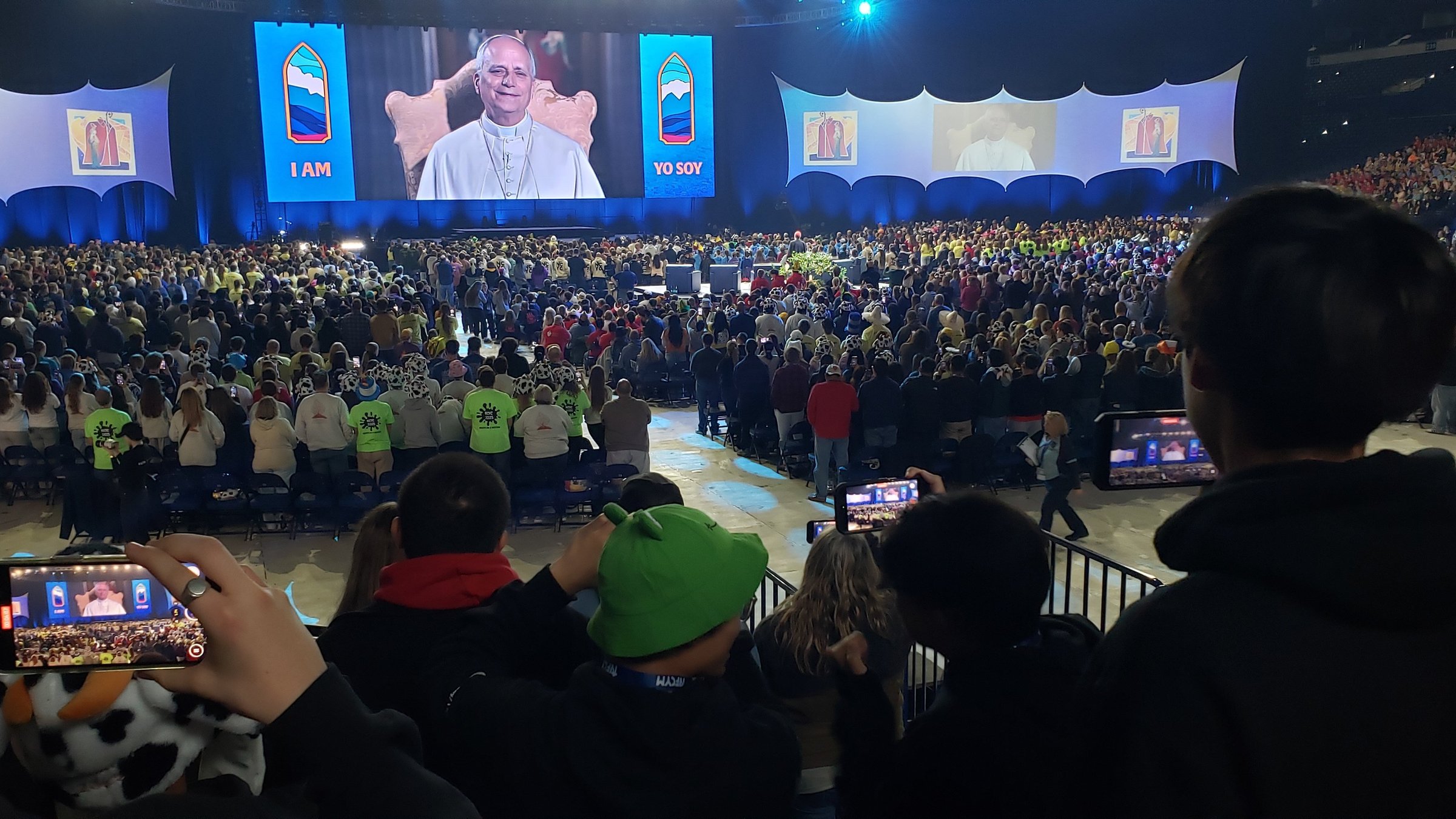 Pope Leo tells U.S. high school students: Be intentional with screen time—and don’t use A.I. for homework