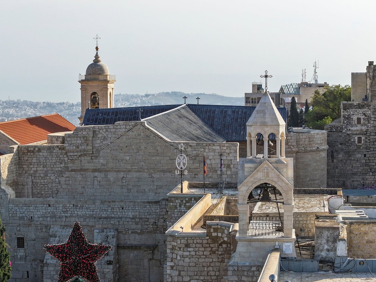 Preaching the Risen Christ: Daily resurrections in war-torn areas