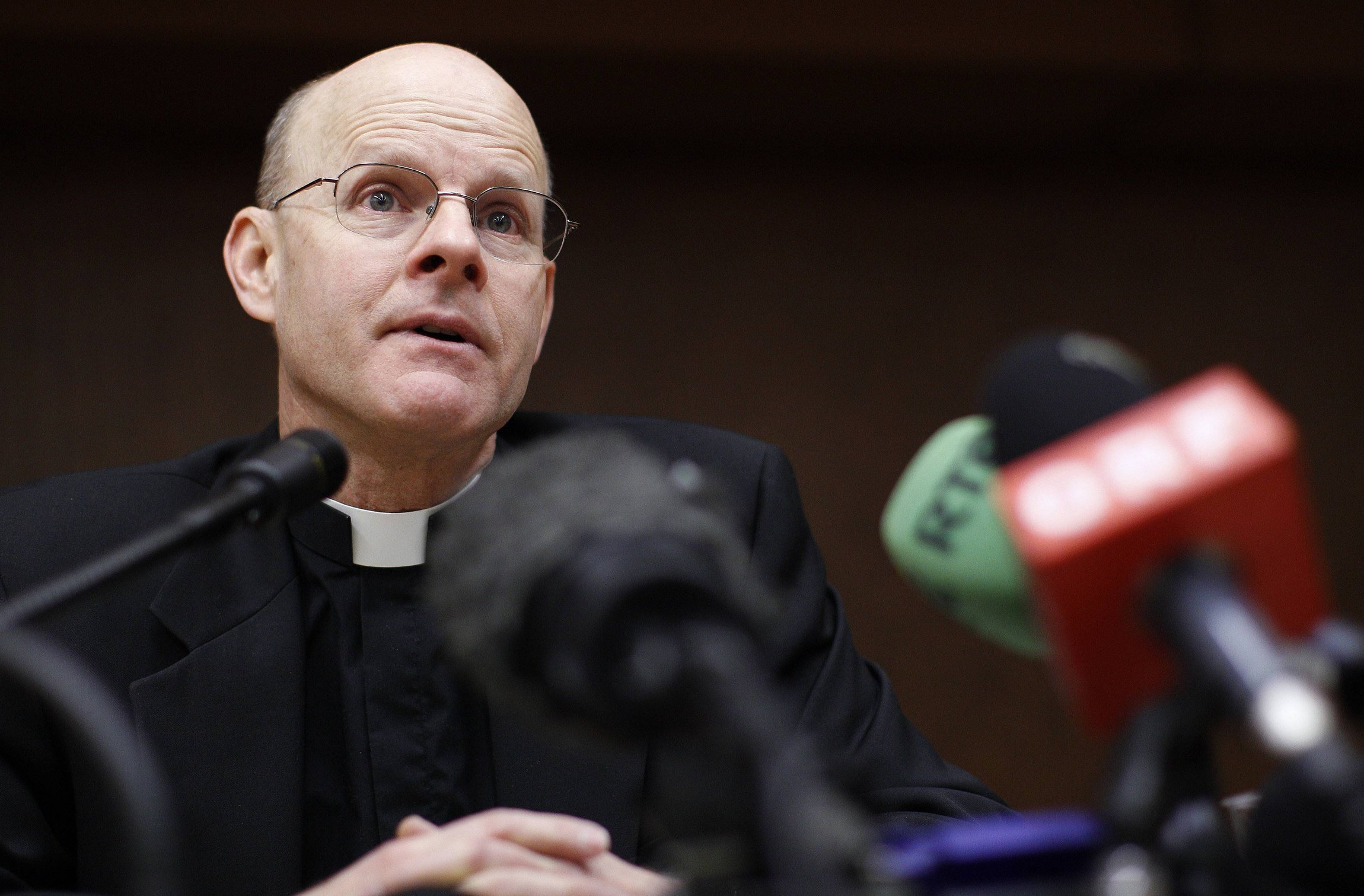 Exorcist priest removed by Cardinal McElroy resumes prayer ministry in home diocese